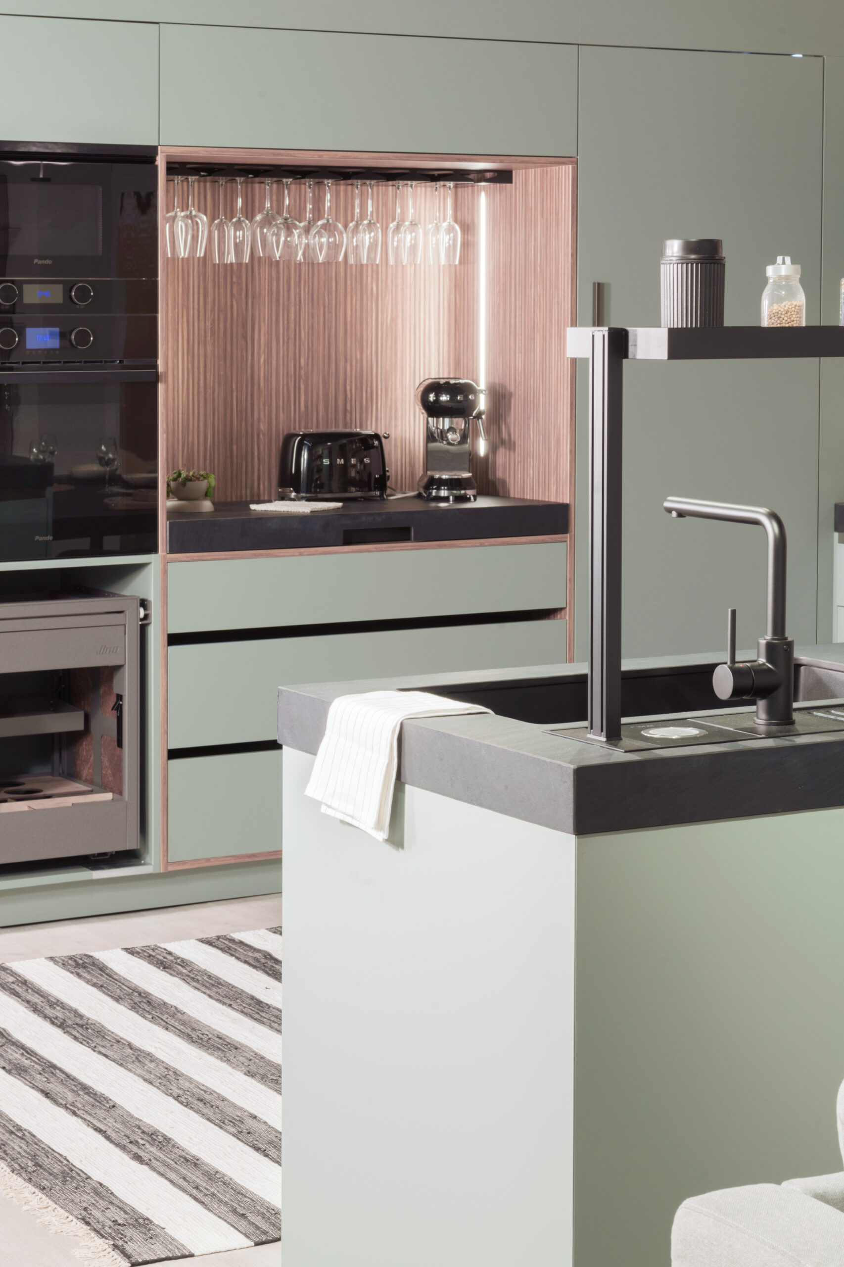 Detalle cocina verde Delta
